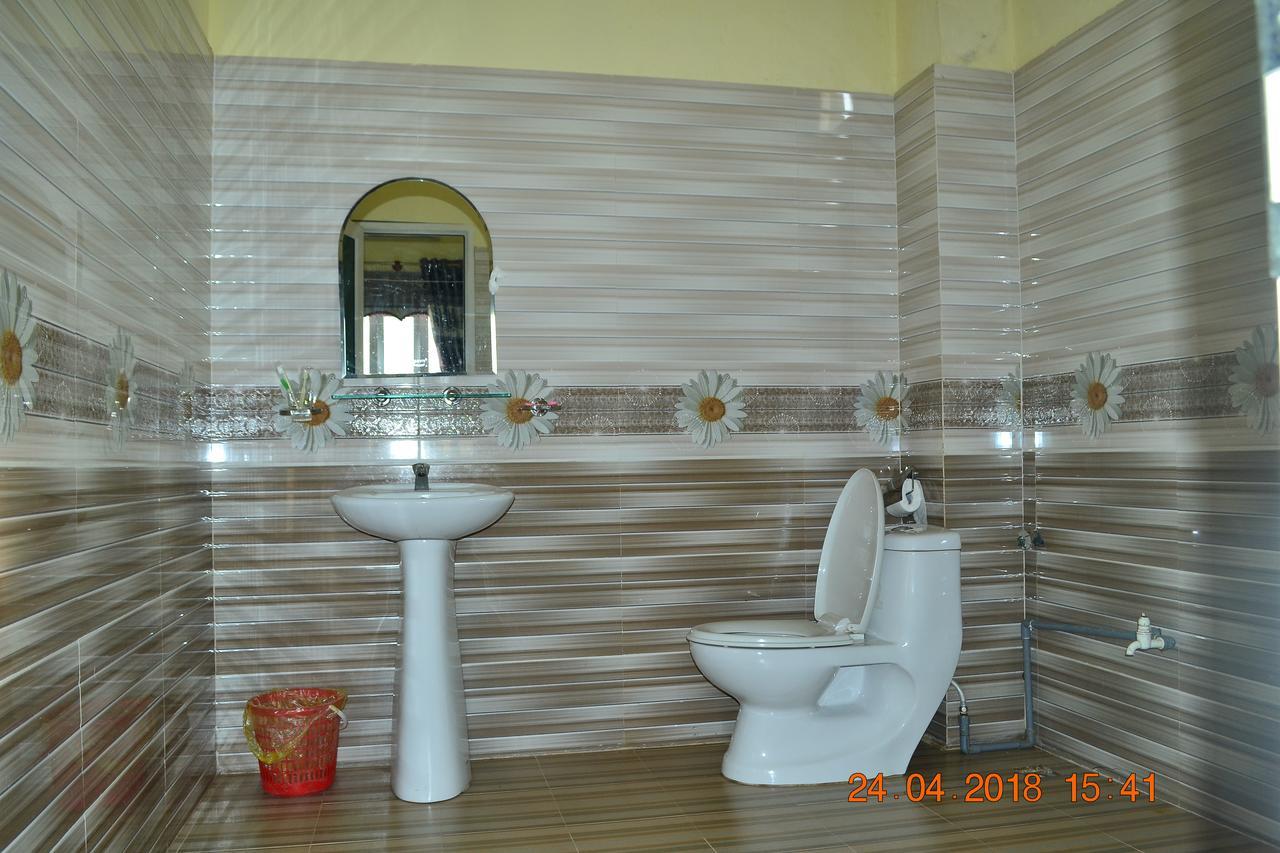 Hoan Chau Homestay Bo Trach Eksteriør billede